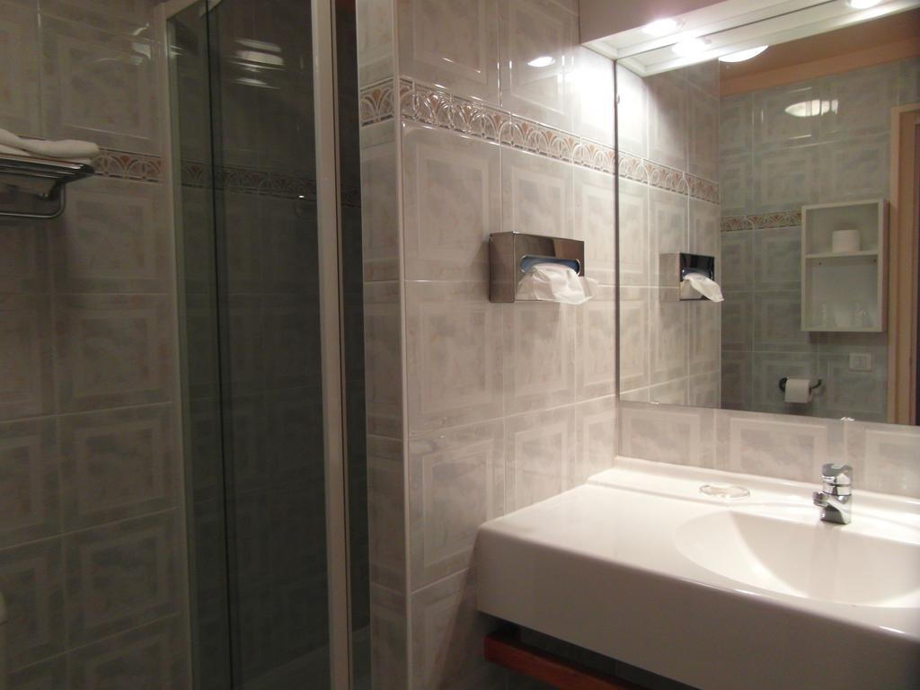 Domaine La Rabassiere Hotel Suzette Habitación foto